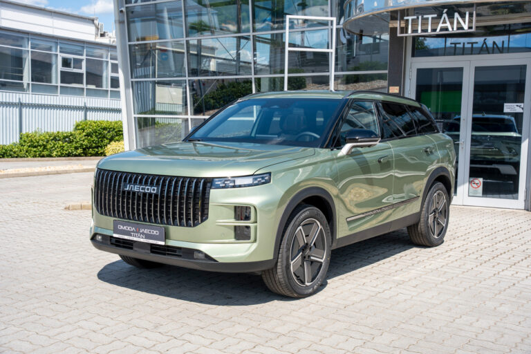 Különleges Smaragdzöld JAECOO 7 SHS Plug-in Hybrid Exclusive érkezett az OMODA JAECOO Titánhoz!